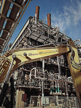 Construction equipment and complex piping